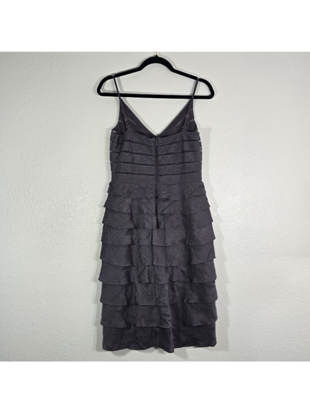 Adrianna Papell Occasions Ruffle Cocktail Dress Women Size 8 Gray Tiered Party - Picture 5 of 8